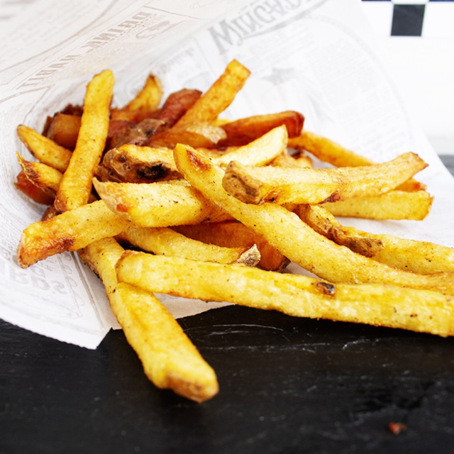 Photo d'un cornet de frite maison